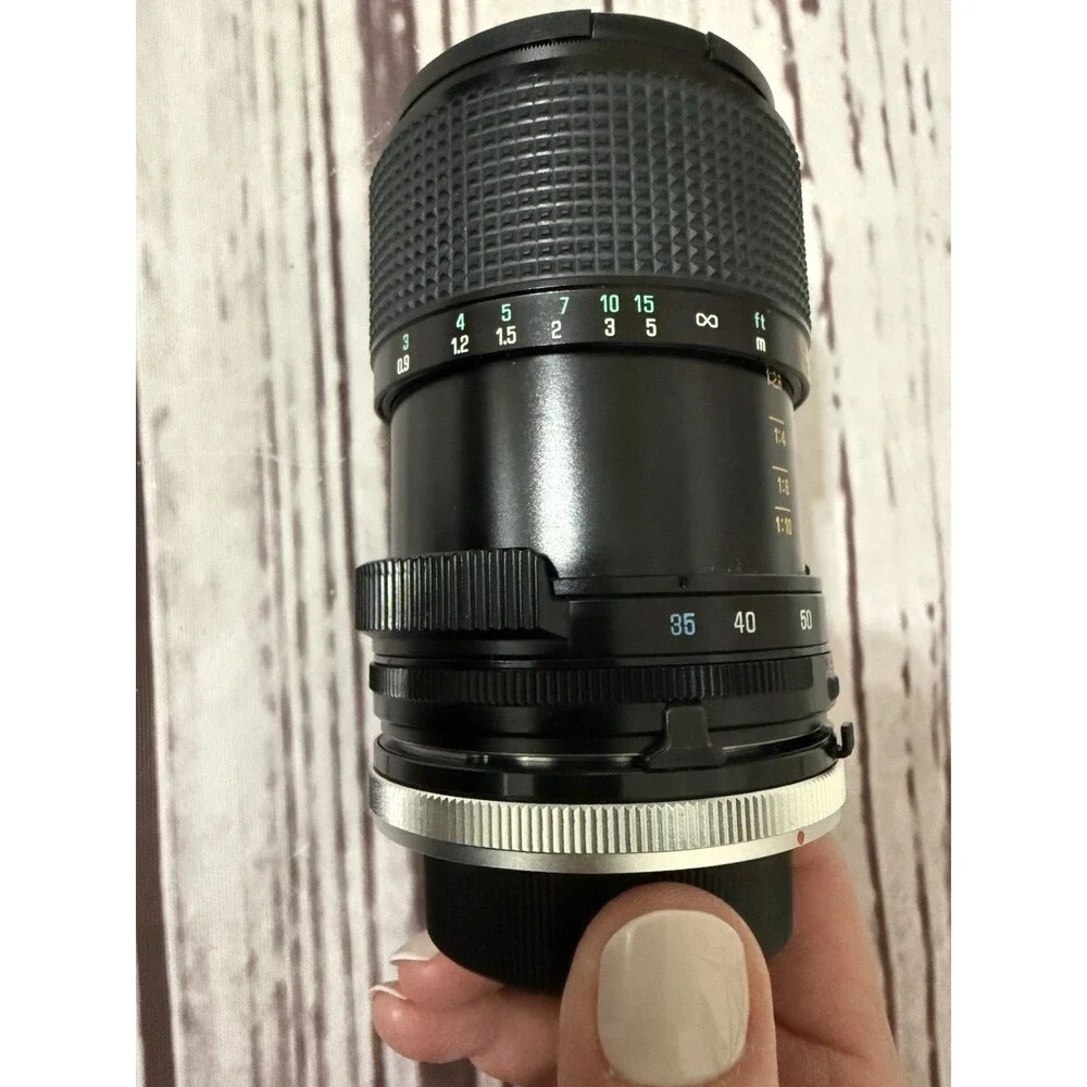 Tamron 35-70mm f/3.5-4.5 CF Macro BBAR MC for Canon Skylight
